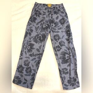 Democracy Floral Patterned Pants in Gray and Charcoal Size 6